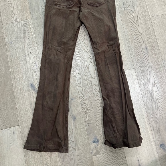 Brown bell bottom jeans - Picture 2 of 2